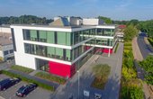 Das neue Bürogebäude am Stammsitz in Oldenburg. Foto: CEWE
