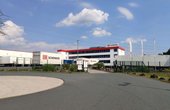 Das Logistikzentrum von DB Schenker in Schloß Holte-Stukenbrock ist als erster Unternehmensstandort in Nordrhein-Westfalen mit einer Erdwärmeheizung ausgerüstet worden. (Foto: waermepumpe-regional.de)