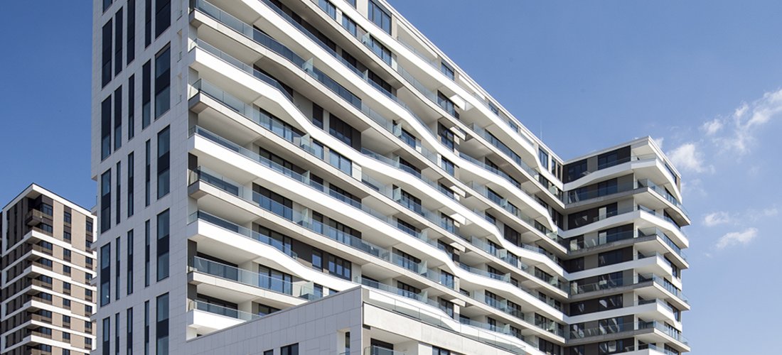 Namensgebend für den 60 m hohen Gebäudekomplex AXIS sind die besonderen Blickachsen. (Foto: Wilma Immobilien GmbH)