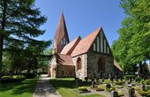 Kirche im Dorf Lichtenhagen (Foto: Author Jonas Rogowski - wikipedia / CC BY-SA 3.0)