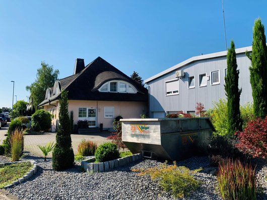 Die Stadtvilla der Familie Berger in Plankstadt wird mit vier Luft-Wasser Wärmepumpen beheizt. (Foto: © Ochs)