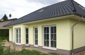 In Erkner bei Berlin wurde ein Bungalow mit einer Wärmepumpe ausgestattet. Foto: Roth