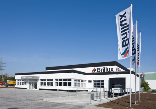 Brillux stattet seine neuen Niederlassungen mit energiesparender Ochsner Wärmepumpentechnik aus. (Foto: Brillux)