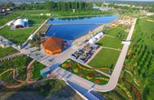 Das Restaurant Haus am See, entstanden im Zuge der Landesgartenschau Lahr 2018, wird mit einer Eisspeicher-Wärmepumpe beheizt und gekühlt. (Foto: Stadt Lahr)