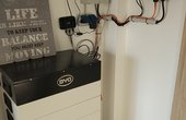 BYD-Stromspeicher und SMA-Wechselrichter für Solarstrom 