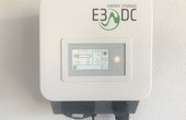 Mit der Wallbox von E3/DC können Akkus von Elektroautos sicher und effizient geladen werden. (Foto: Gerhard Popp)